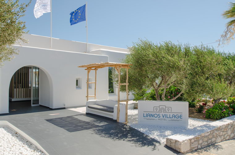 Hotel Lianos Village